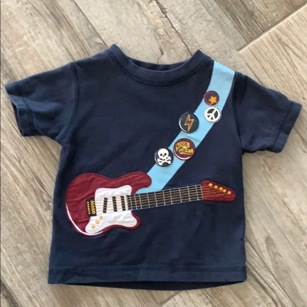Bundle of 3 tops, sz 6-12 months